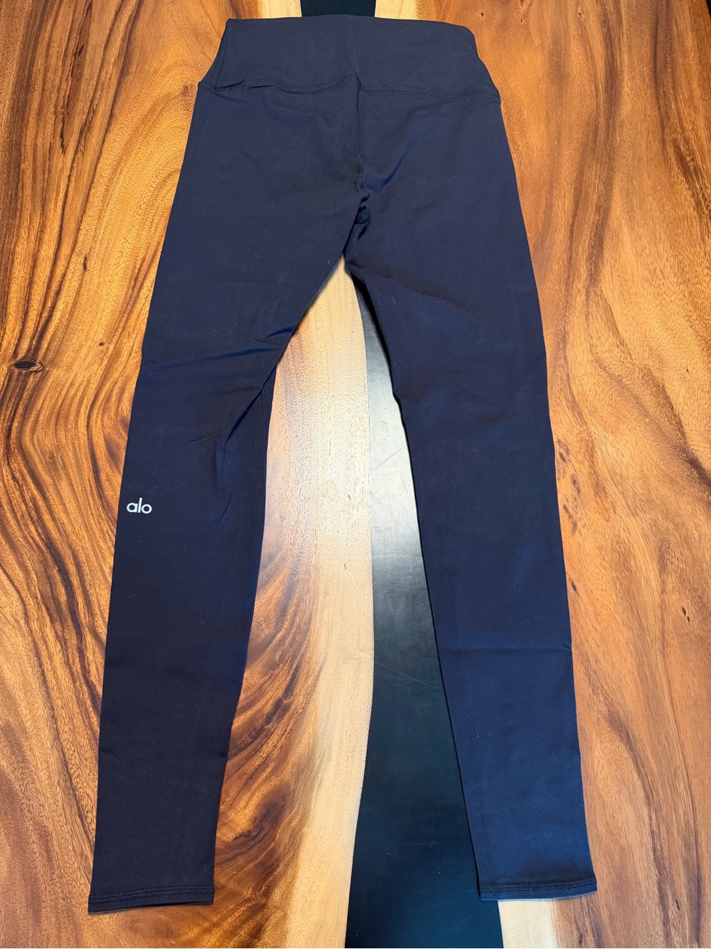 Alo Leggings